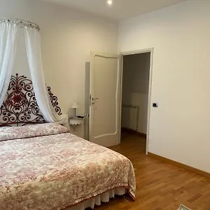 Appartamento Frida, Viareggio